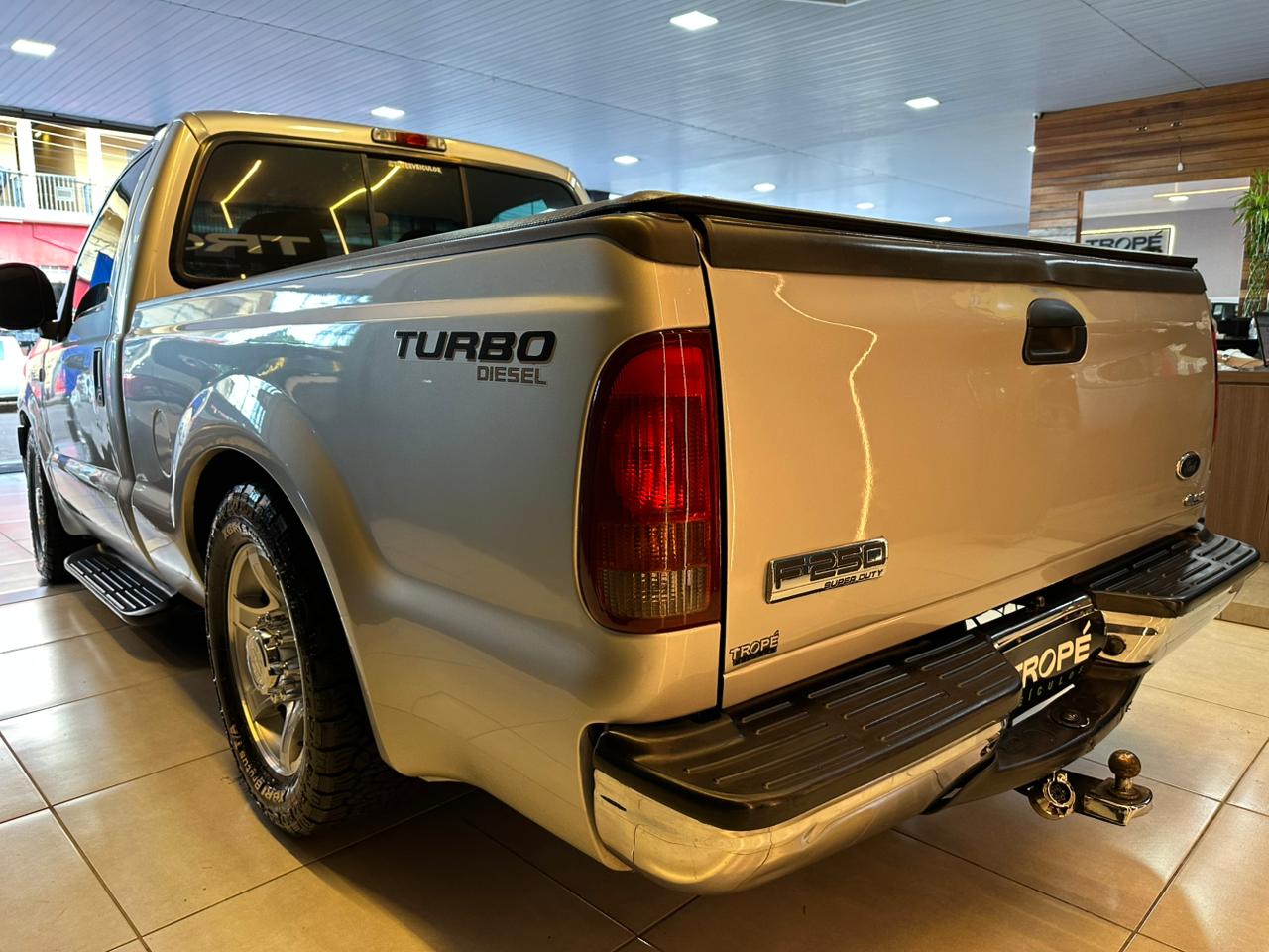 FORD F250 XL G 4.2 TURBO DIESEL - Imagem 9